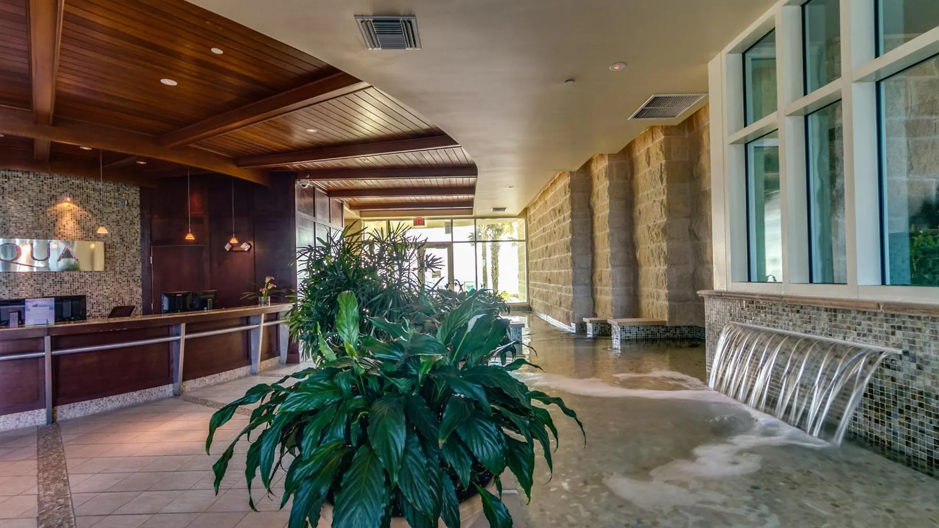 Apartment Aqua Resort 2003 By Emerald Coast Retreats Panama City Beach