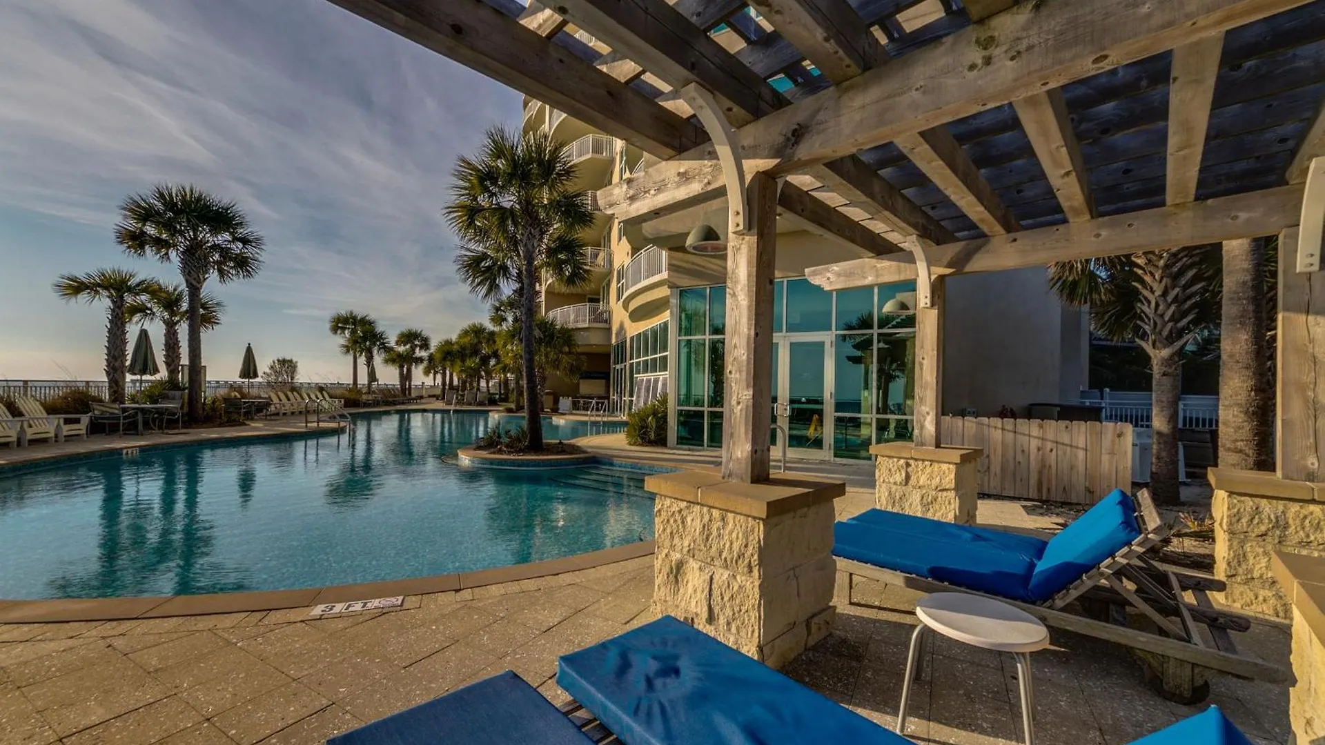 Aqua Resort 2003 By Emerald Coast Retreats Panama City Beach United States