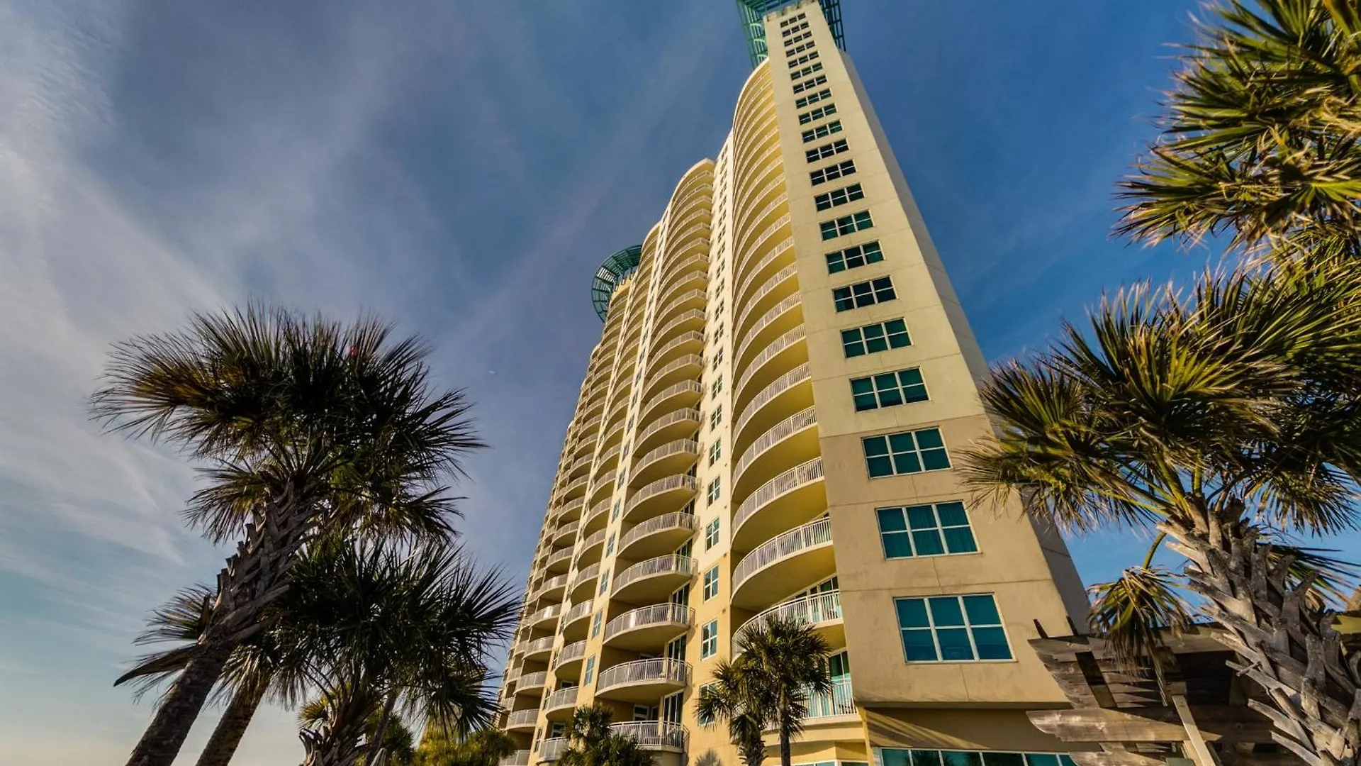 Aqua Resort 2003 By Emerald Coast Retreats Panama City Beach